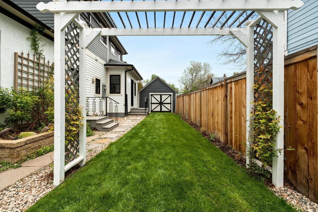Lola House! Cozy Comfort, Prime Old Town Location Fort Collins Bagian luar foto